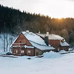Pod Milonovou *