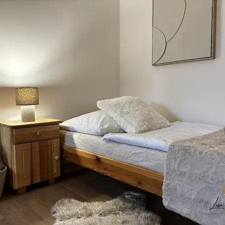 Pod Milonovou Apartament